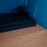 PS4 Slim 1T+ profilo PSN con Giochi