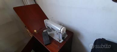 macchina da cucire necchi
