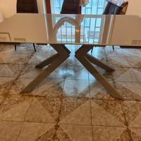 Tavolo Allungabile  Con Piano in Vetro Tortora 