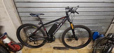 bicicletta  elettrica 