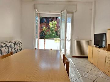 QUADRILOCALE A 100 m. DAL MARE