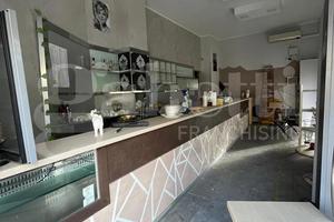 Negozio Brindisi [SG399ACG]