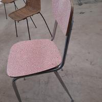 Sedia vintage in formica rossa