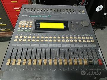 Yamaha 01V Digital Mixing Console Mixer Digitale