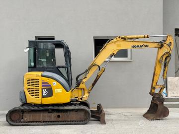 KOMATSU PC50MR-2