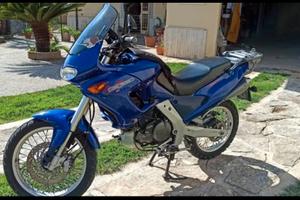 Aprilia pegaso con Ducati Monster