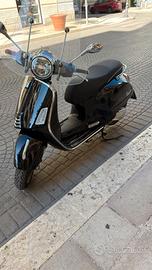 Vespa 300 gts super
