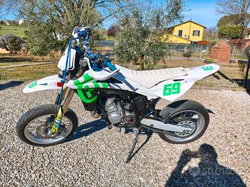 Husqvarna SM125