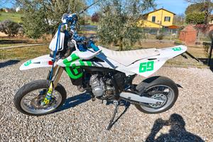 Husqvarna SM125