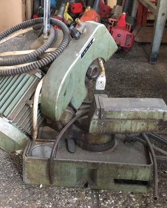 Troncatrice per ferro 220v