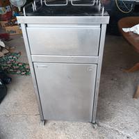 contenitore per rifiuti in inox svuota vassoi