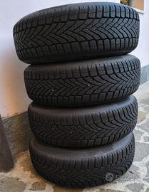 Gomme invernali Falken 195/65 R15 91H