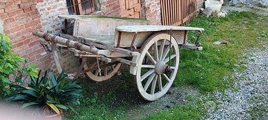 Carro in legno