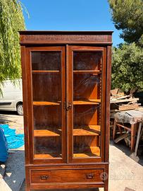 Antica cristalliera stile cilentano inizi 900’