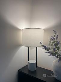 Lampada da tavolo