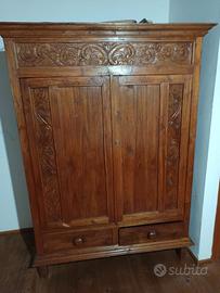 Armadio in teak intarsiato