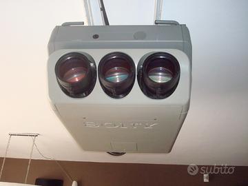 Videoproiettore CRT Tritubo Sony VPH G70