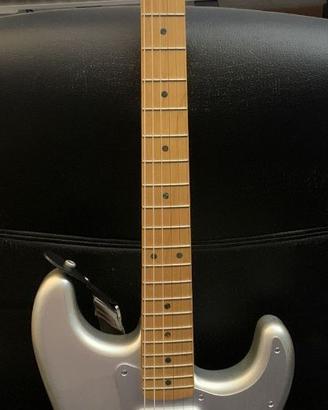 Fender Stratocaster H.E.R Made in Mexico Edizione