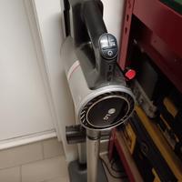 scopa elettrica LG