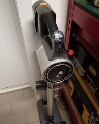 scopa elettrica LG