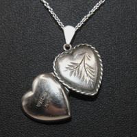 Stupenda collana ciondolo porta ricordi argento