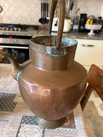 Brocca in rame vintage