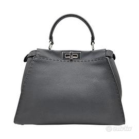 Borsa Fendi Peekaboo Medium Selleria grigia