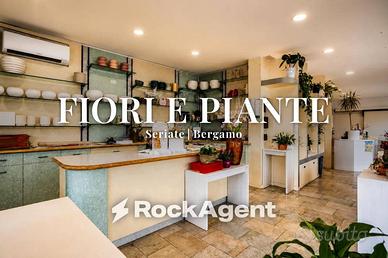 Attività / Licenza di 114 m² con 2 locali a Seriat
