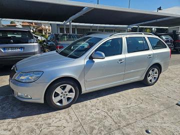 SKODA Octavia 1.6 Wagon Elegance GPLine