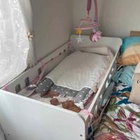 lettino kinderkraft e materasso 