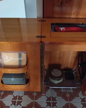 Macchina da cucire Necchi mod. 75 C