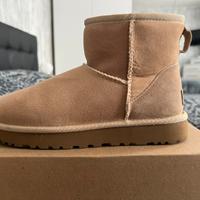 Ugg scarpe