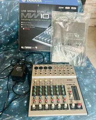 Mixer audio professionale