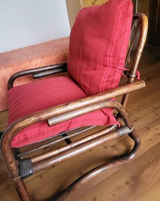 Poltroncina in bambù