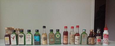 Lotto bottigliette mignon vintage liquori