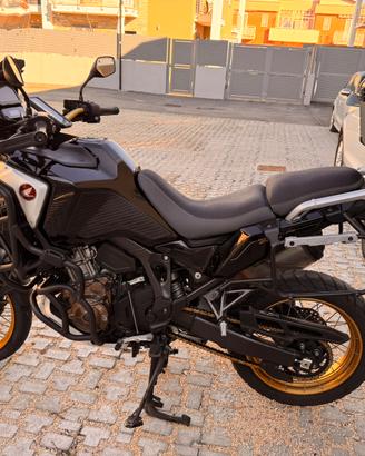 Africa Twin 1100 adventure sport