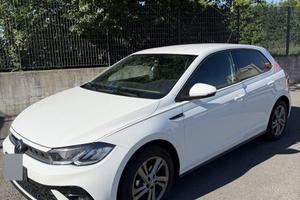 Volkswagen Polo 2023 R-Line