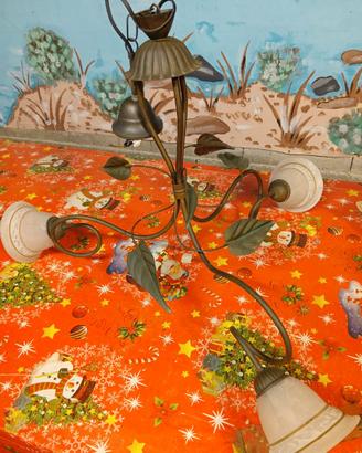 Lampadario elegante in acciaio e vetro