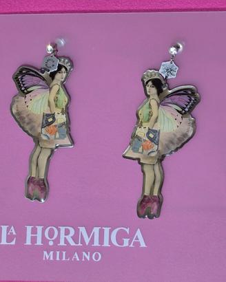 Deliziosi orecchini a forma di fatina l'hormiga