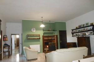 Casa indipendente di 1500 m² con più di 5 locali e