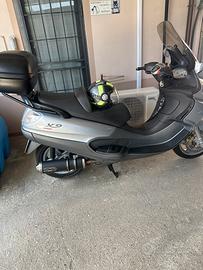 Piaggio x9 500