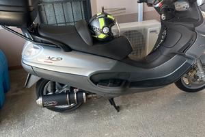 Piaggio x9 500