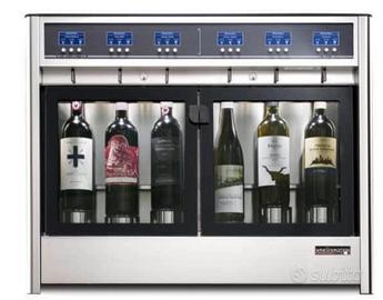 Vetrina vino