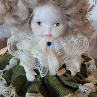 bambola porcellana capidimonte