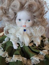 bambola porcellana capidimonte