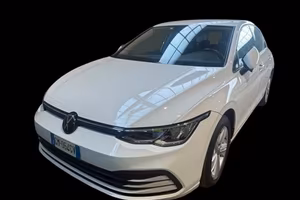 Volkswagen Golf VIII 2020 2.0 tdi Life 115cv dsg