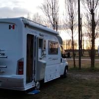 Camper Monoscocca in vetroresina WINGAMM OASI 610N