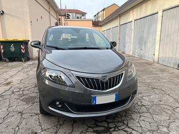 Lancia Ypsilon - 2023 hybrid neopatentati