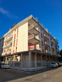 Lecce Centro 1° Piano Ampia Metratura - Garage