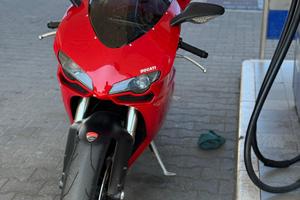 Ducati 848